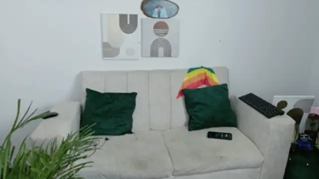 dirty feelena online show from October 24, 6:04 pm