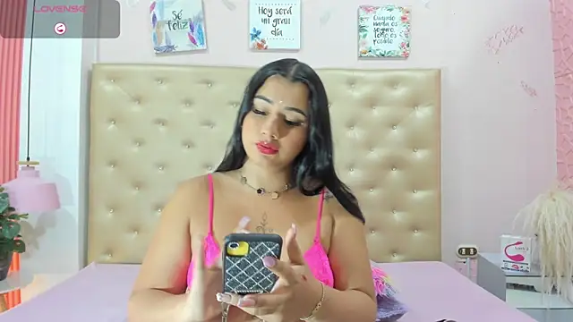  jade 01 online show from September 29, 12:10 pm