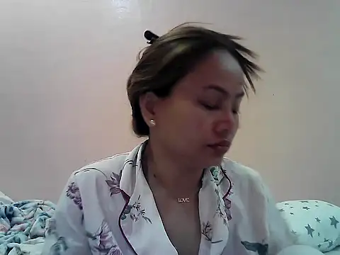 Amarrahlyn online show from October 9, 9:30 pm