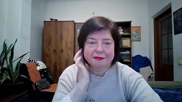 Violet Pulse online show from February 4, 2:31 pm