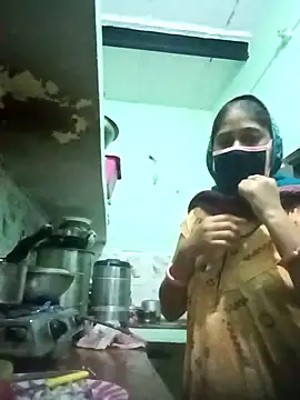 Cute-Charvii online show from February 10, 1:08 am