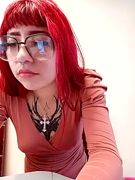 Snapshot of CAROLINA_17- chatting on September 25, 2:49 pm CAROLINA 17- online show from September 25, 2:49 pm