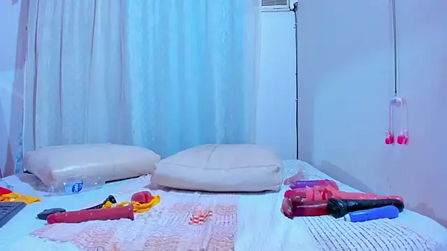 Maturealiciaray online show from March 21, 8:19 am