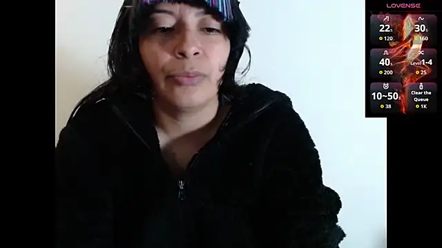 Snapshot of Acelinrose chatting on October 2, 11:21 pm Acelinrose online show from October 2, 11:21 pm