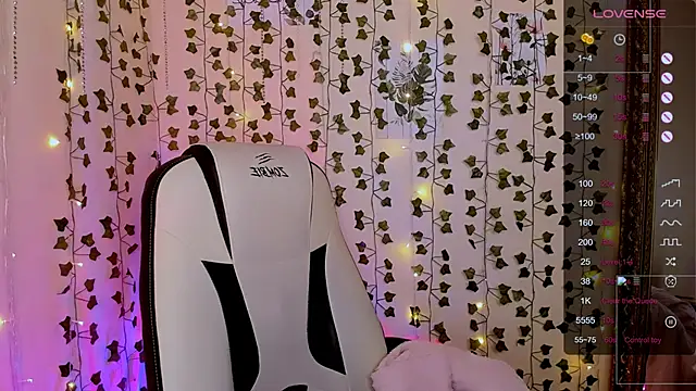 LinaBlossom  online show from February 1, 6:12 am