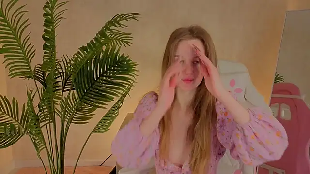 kianawhite online show from November 26, 1:50 am