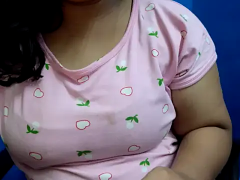 tamilqueenbaby online show from October 11, 11:29 pm