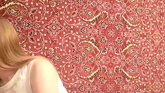 ivetabloom online show from September 25, 5:22 pm