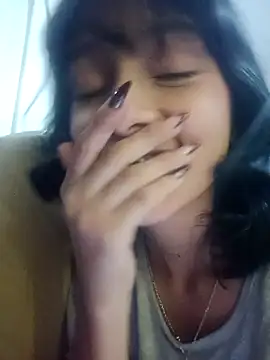 xoxo milk online show from November 1, 8:13 pm