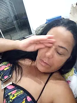 lucineia7 online show from April 8, 5:42 am