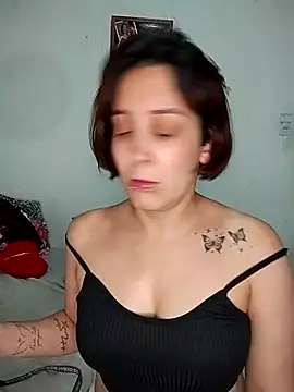 catperigosa online show from November 3, 7:29 pm