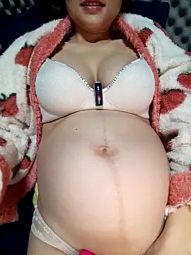 Pipi23  online show from November 24, 2:02 am