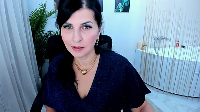 Moon Veloure1 online show from November 27, 3:31 am