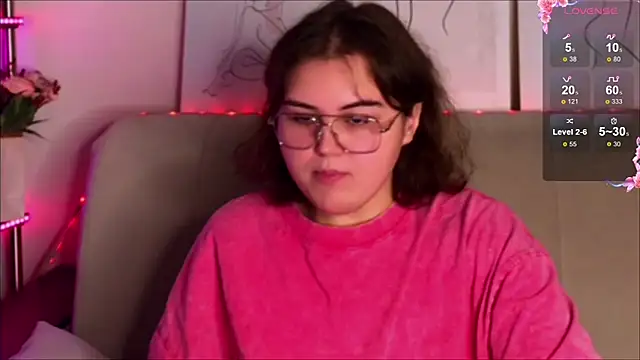  online show from October 12, 9:01 am