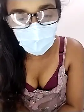 sexybolegirl online show from March 22, 6:25 pm