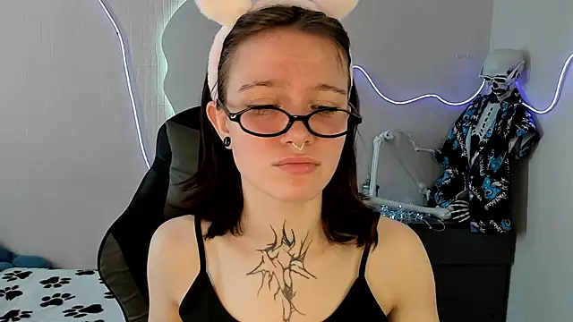 Elastikisss online show from April 2, 6:44 am