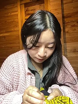 violet-00 online show from November 25, 2:47 am