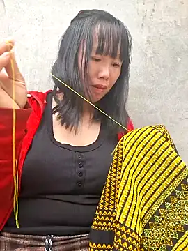 helenzz online show from October 6, 8:09 am