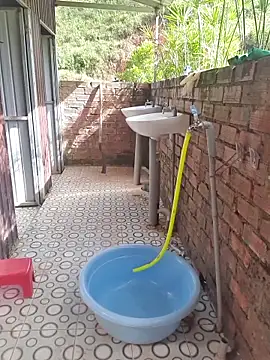 Helen-Tran online show from November 24, 2:02 am