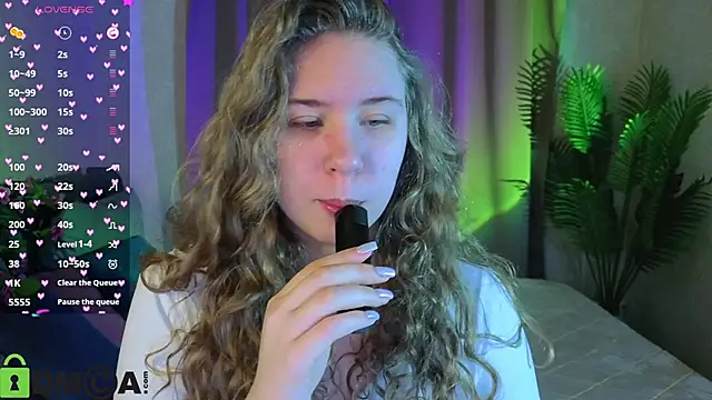 Elsie Cutties online show from February 28, 1:27 am