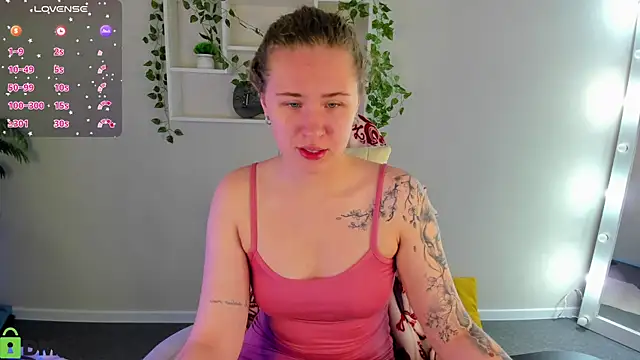 Elsie Cutties online show from November 9, 11:55 pm