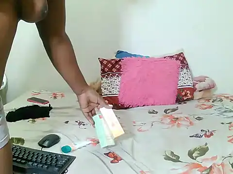 DarkCandles online show from October 7, 8:13 pm