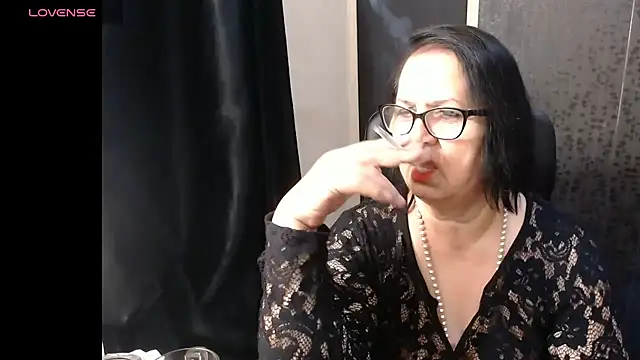 MissSanjanne online show from April 16, 8:52 pm