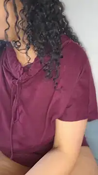 LondonHilton online show from March 25, 7:17 pm