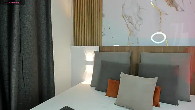 cristal priincess online show from November 5, 3:17 pm