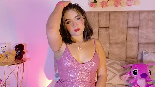 Snapshot of LunaOcampo_ chatting on October 6, 8:02 pm LunaOcampo  online show from October 6, 8:02 pm