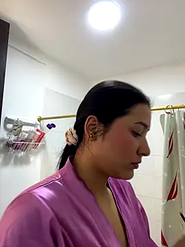 IsabellaJoness  online show from October 21, 12:09 pm