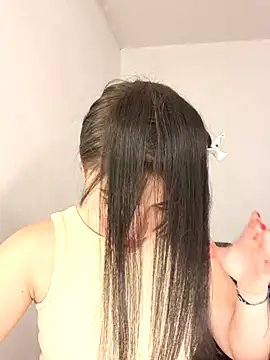 Zafira  online show from November 18, 4:52 pm