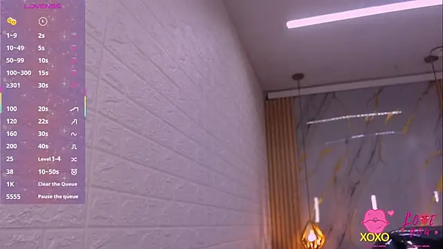 kat 96  online show from November 28, 7:39 pm