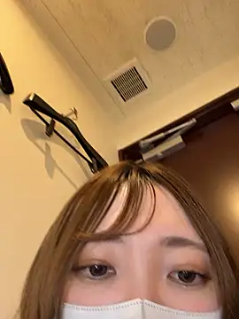 Moe v v online show from February 26, 9:52 am