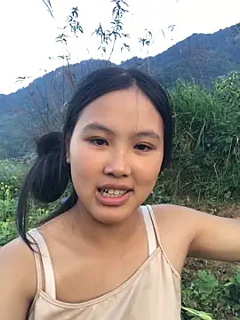 Mai lovely online show from October 18, 10:29 am