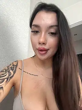 kiss Lissa online show from October 6, 12:33 pm