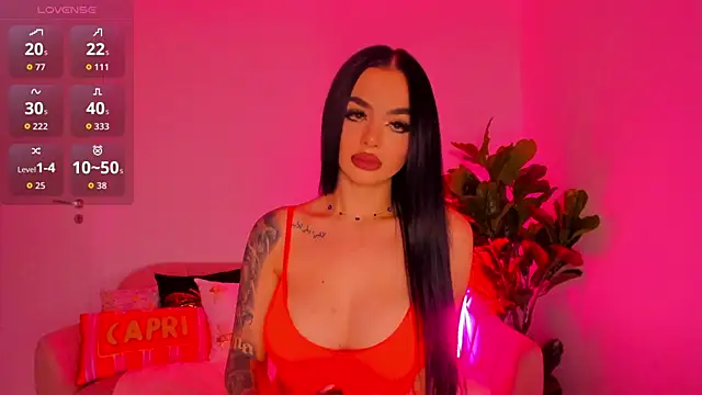 TiaBelle online show from October 29, 8:22 pm