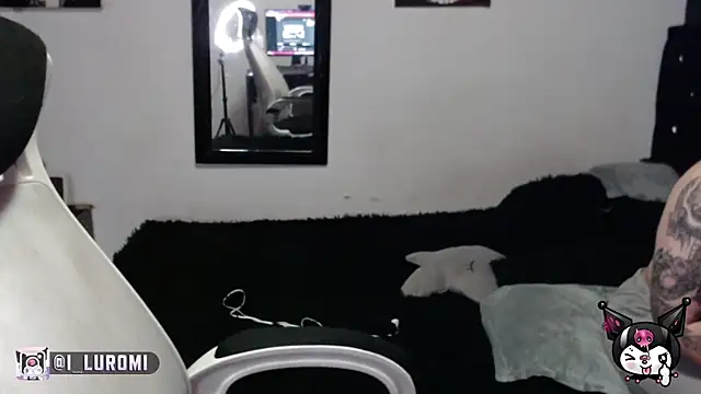 Iluromi online show from January 5, 5:49 pm