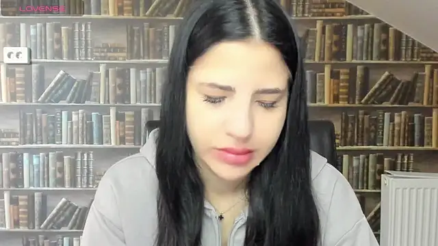 Malibu J online show from November 11, 8:33 am