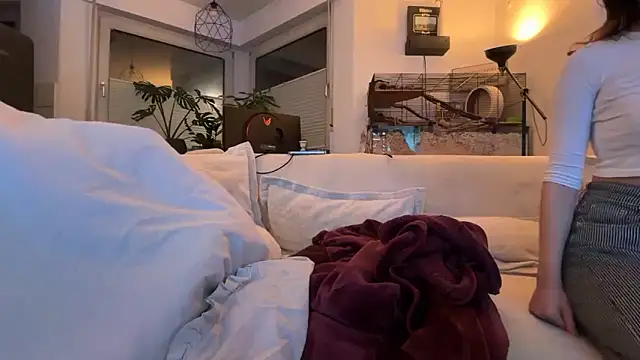 Passion-Frucht online show from October 5, 8:58 pm