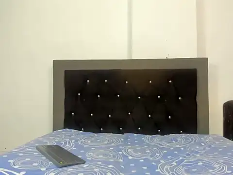 vfridaper online show from March 22, 1:06 pm