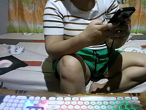 Ella marie14 online show from April 16, 4:02 am