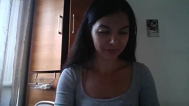 Lorivell online show from November 18, 2:51 pm