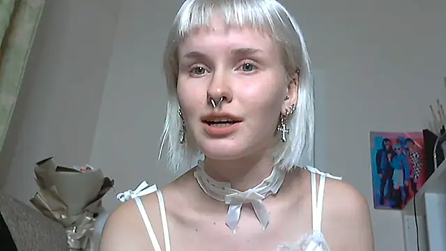 Paradoxy  online show from October 10, 7:41 pm