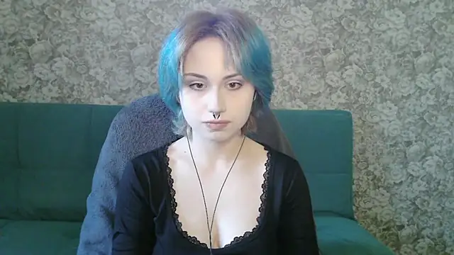 LeisaHopperstad online show from March 28, 2:38 pm