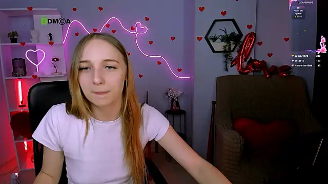 rebecca smile online show from March 4, 6:14 pm