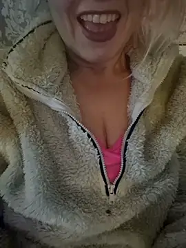 demidelightfulxx online show from February 3, 12:32 pm