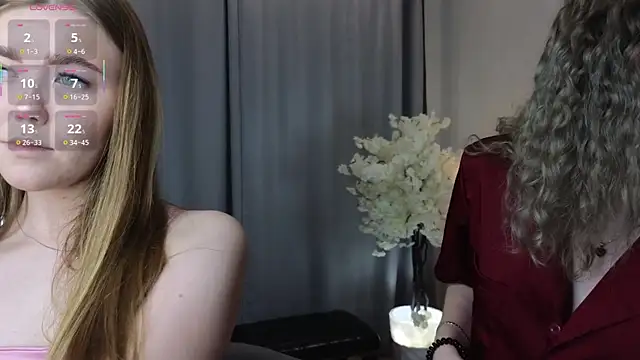 TwixieGuo online show from October 21, 4:27 am