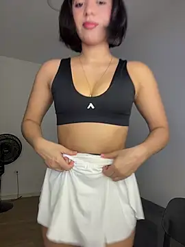 Capricho 01 online show from April 4, 6:18 pm