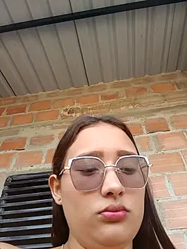 young dairy01 online show from October 1, 1:49 pm